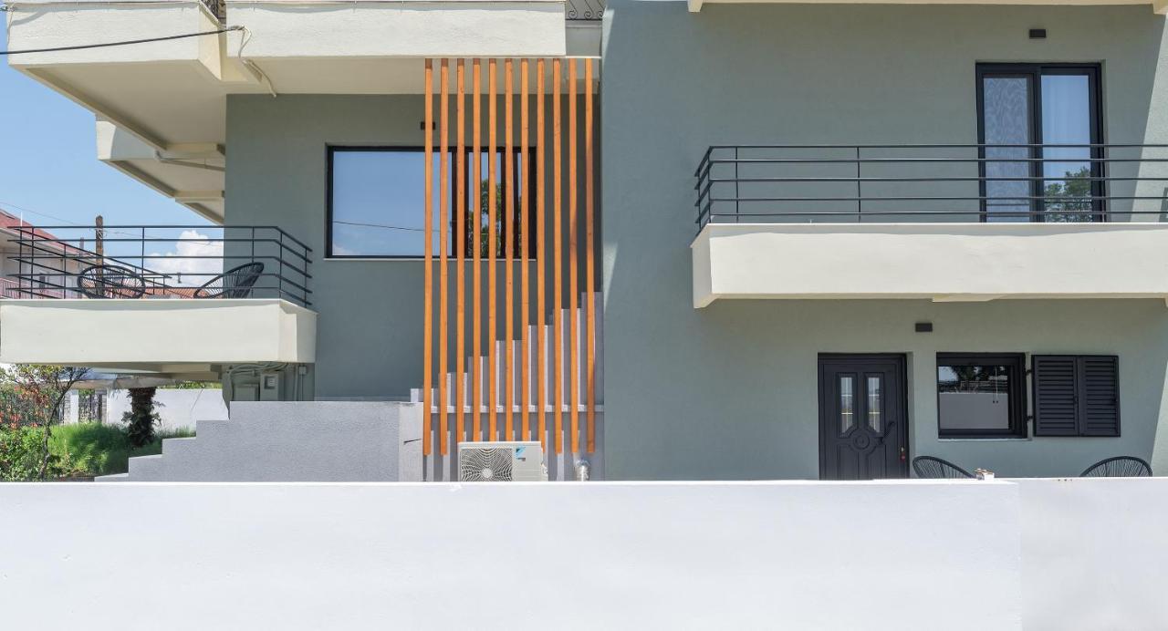 Villa Niriides *